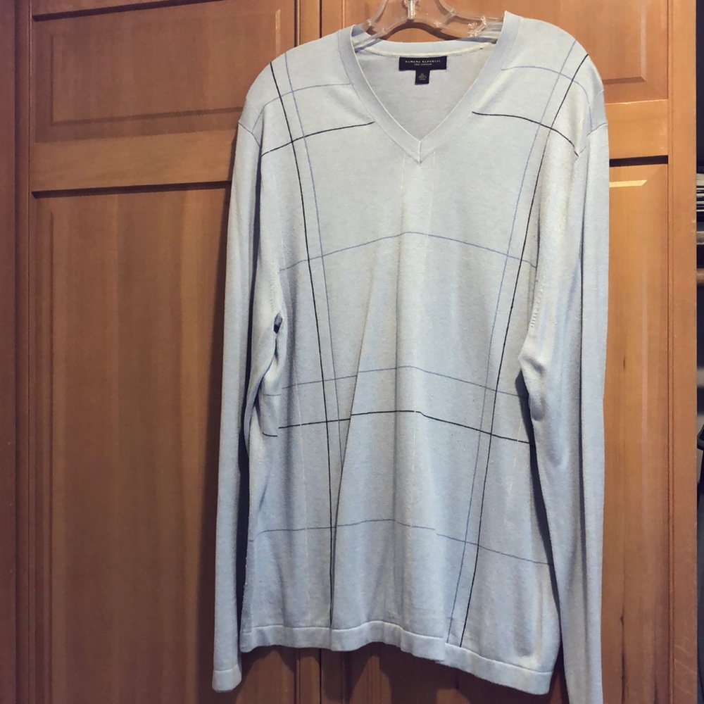 Men’s lightweight sweater